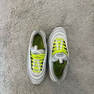 Nike 97 air max shoes in good condition size 6y in woman.